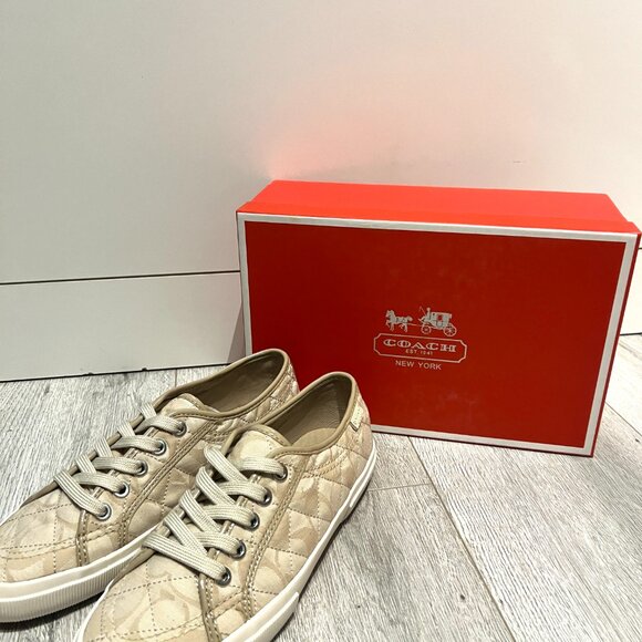 NEW COACH KALYN LACE UP SNEAKERS PUTTY US7 - Picture 1 of 3